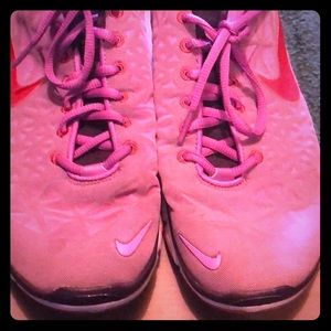 Women’s Nike Sneaker